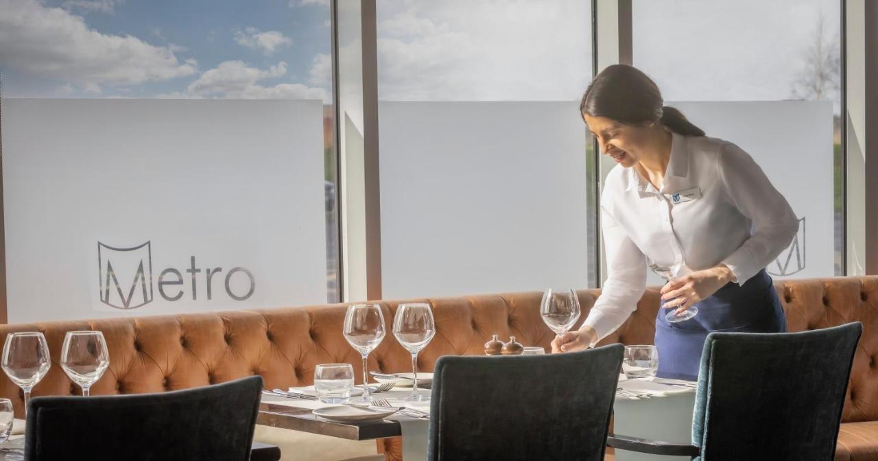 Metro Apartments Dublin Airport Екстериор снимка